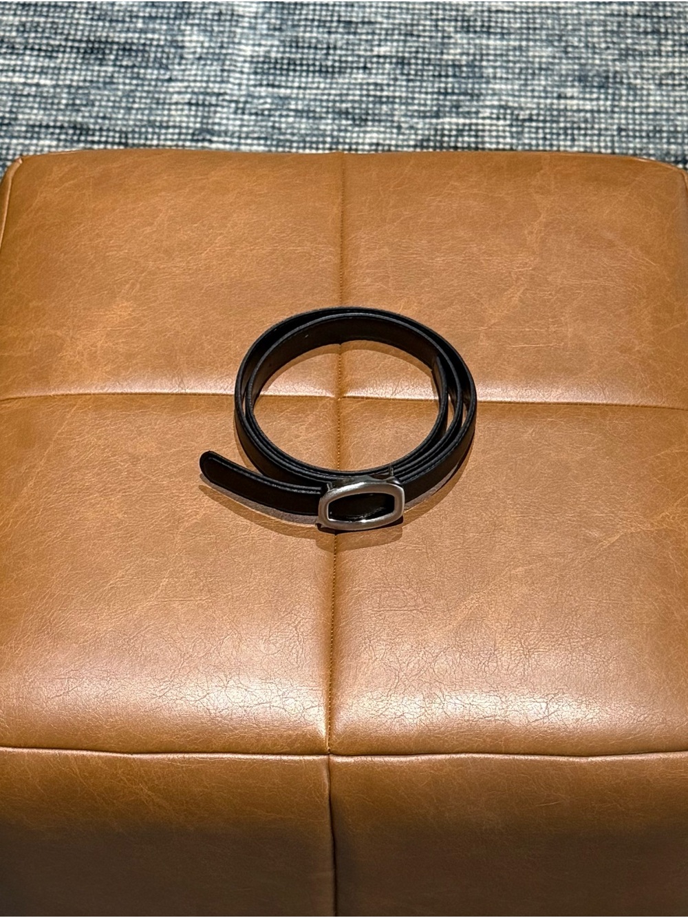 Round Hexagon Leather Belt, Black/Silver